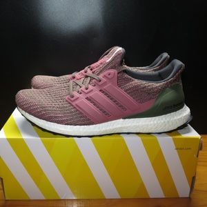 ultra boost trace maroon